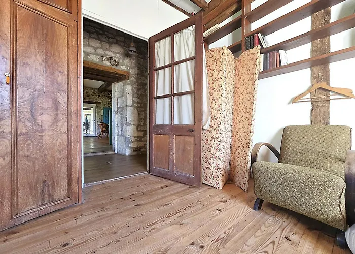 Holiday home Magnifique Ferme Renovee Et Sa Piscine Ecologique - 15 Personnes - 7 *