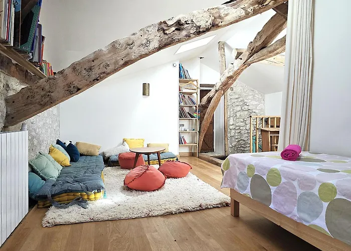 Magnifique Ferme Renovee Et Sa Piscine Ecologique - 15 Personnes - 7 Holiday home Touffailles