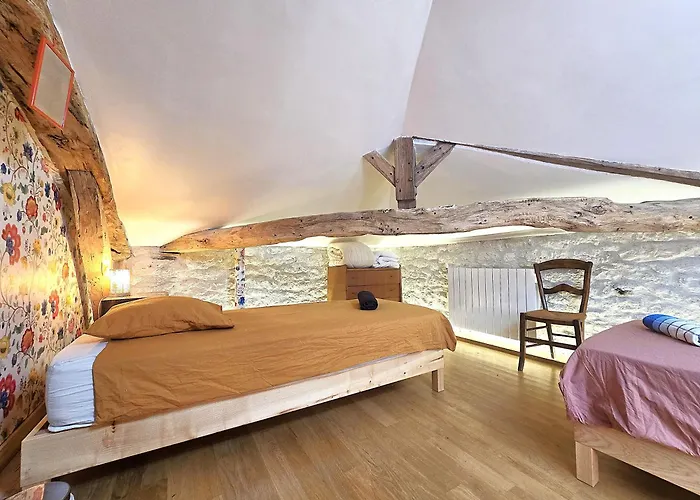 Holiday home Magnifique Ferme Renovee Et Sa Piscine Ecologique - 15 Personnes - 7 *