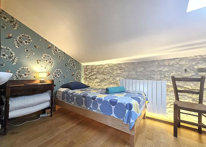 Magnifique Ferme Renovee Et Sa Piscine Ecologique - 15 Personnes - 7 Holiday home Touffailles