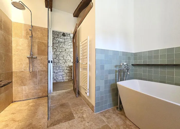 Holiday home Magnifique Ferme Renovee Et Sa Piscine Ecologique - 15 Personnes - 7