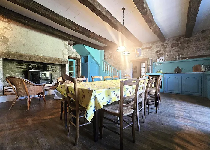 Magnifique Ferme Renovee Et Sa Piscine Ecologique - 15 Personnes - 7 בית נופש *